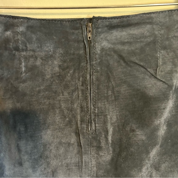 Vintage Danier Suede Midi Navy Blue Women's Pencil Skirt Size 2 - Picture 8 of 9